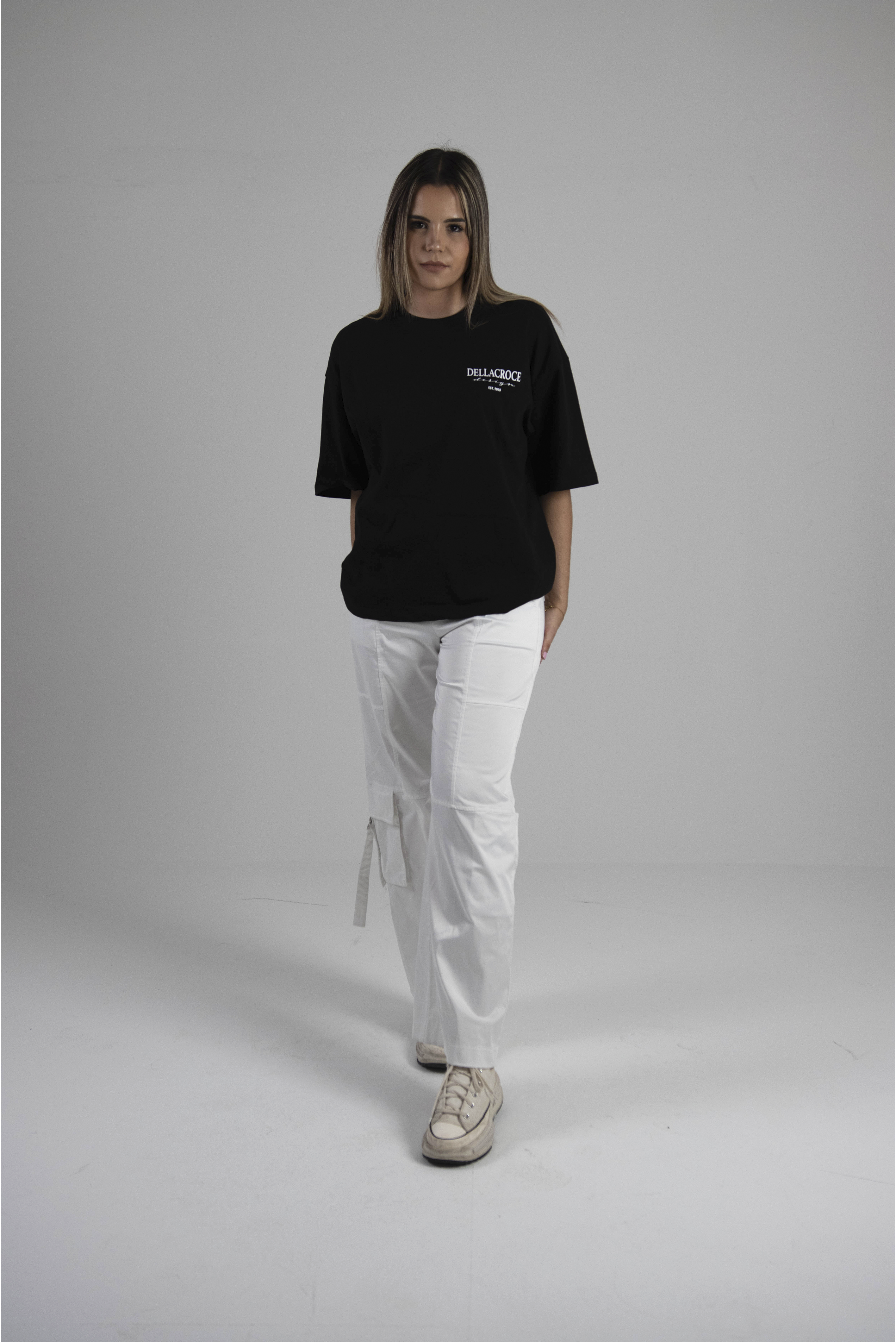 DOLCE VITA BLACK TEE