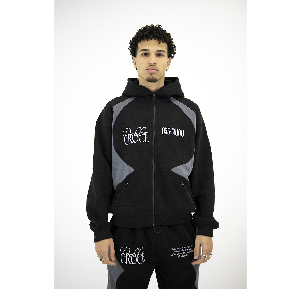 D NOIR HOODIE