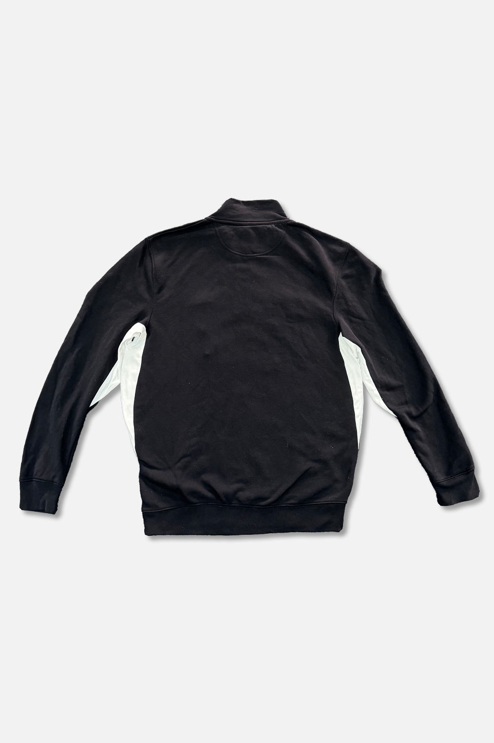 LOUIS II BLACK HALFZIP