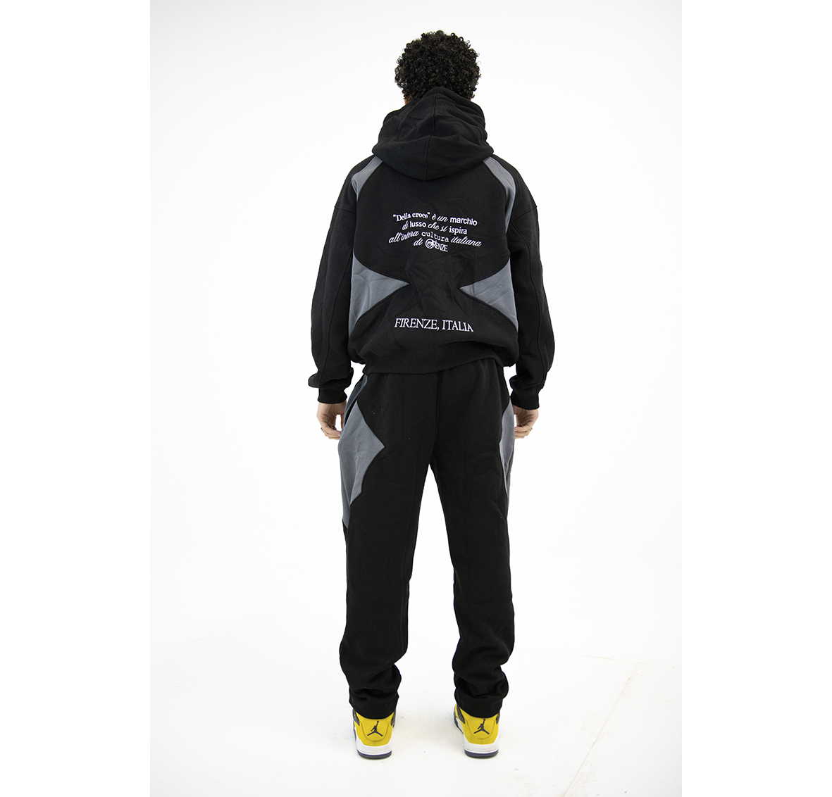 D NOIR HOODIE