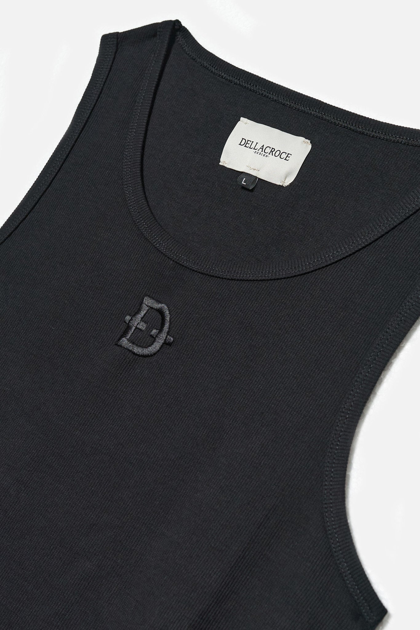 BLACK TANK TOP
