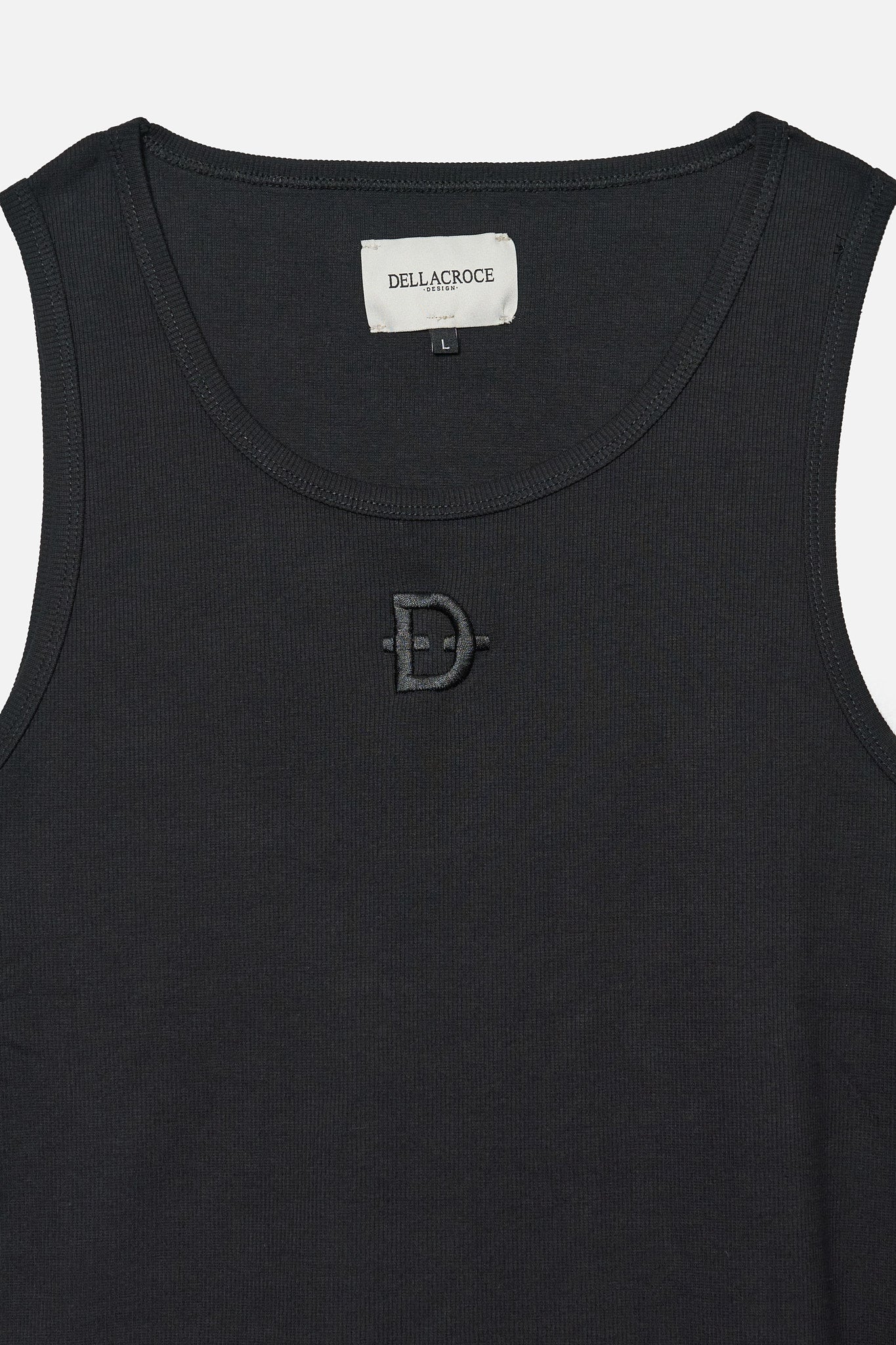 BLACK TANK TOP