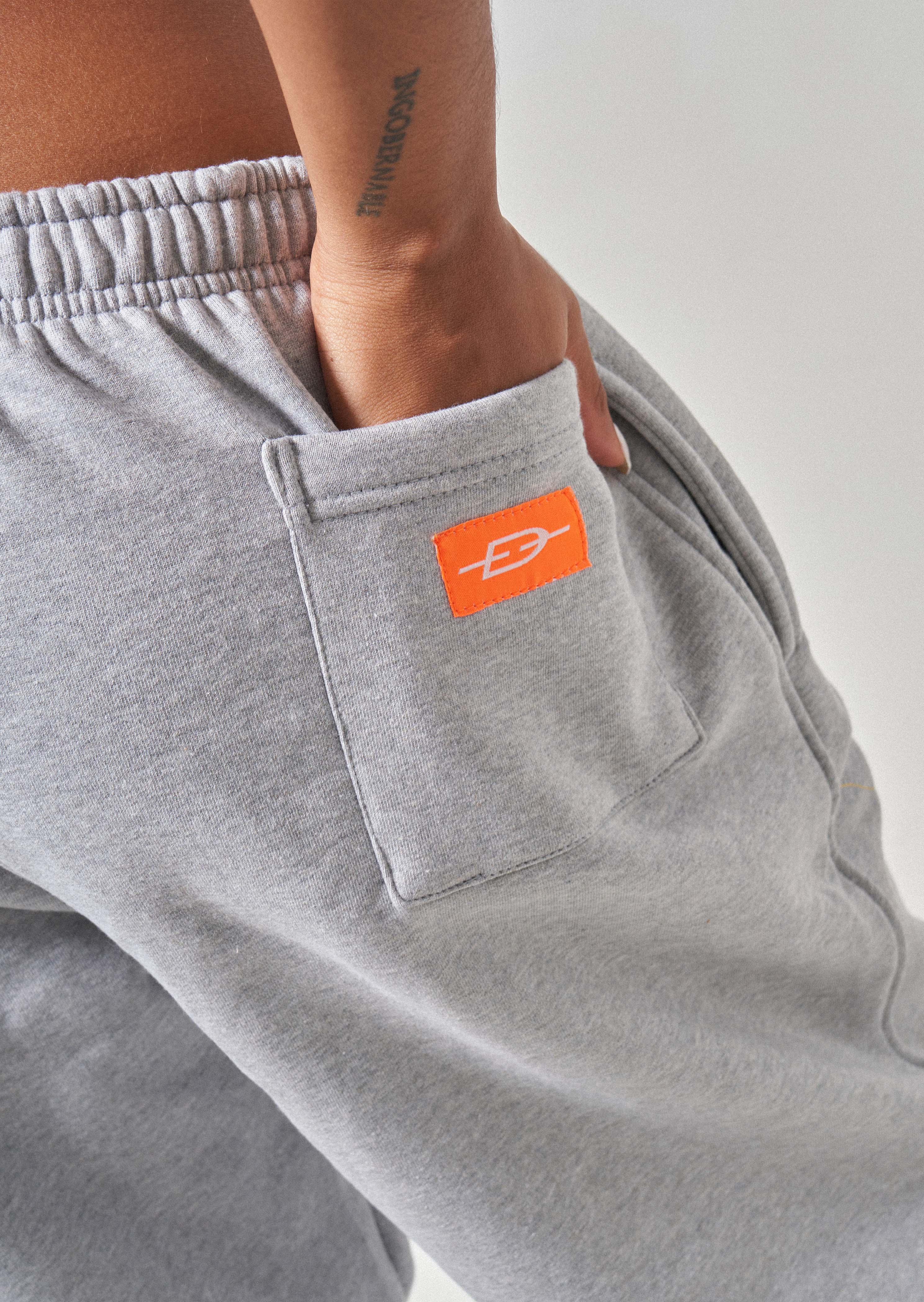 SOFT CORE PANT