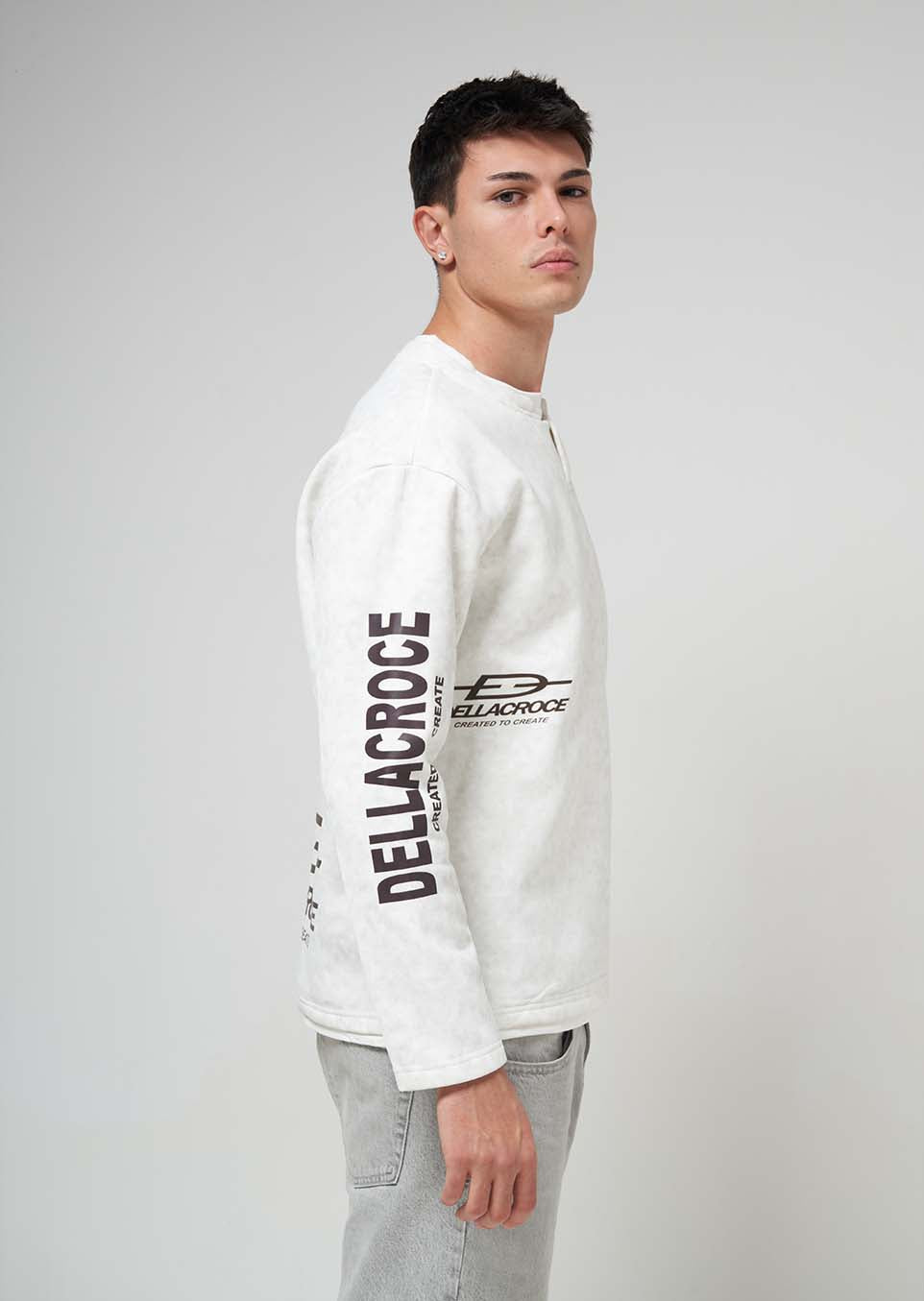 QUARTZ STONE CREWNECK