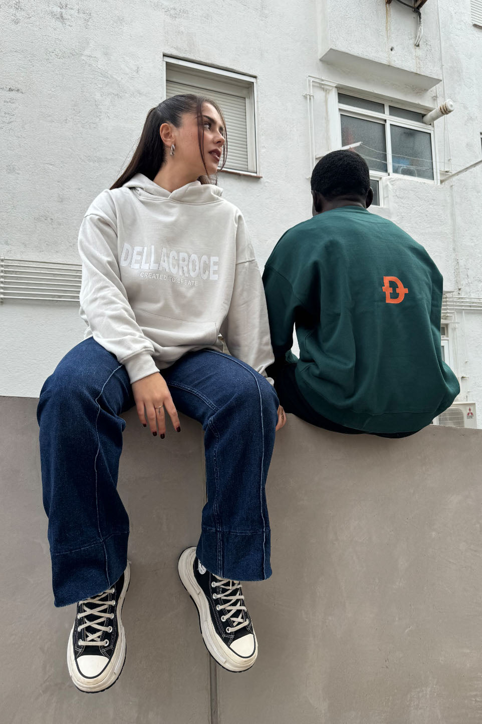 BASIC GREEN CREWNECK