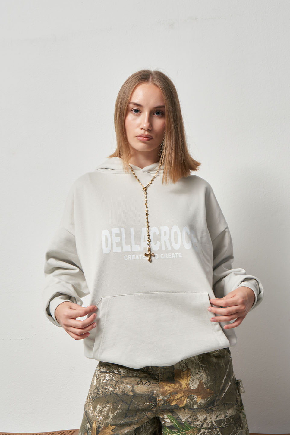 BASIC GLACERY GRAY HOODIE